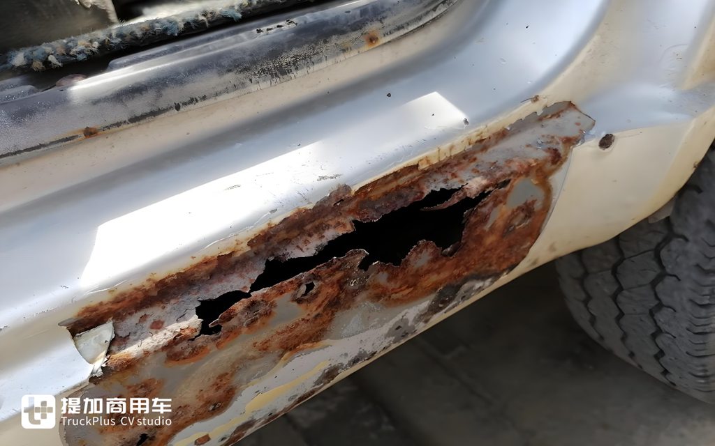 车子生锈就是偷工减料!看看行业标杆比亚迪T4轿卡漆面是怎么做的 - 第1张 - 提加商用车网 车子生锈就是偷工减料!看看行业标杆比亚迪T4轿卡漆面是怎么做的 - 第1张