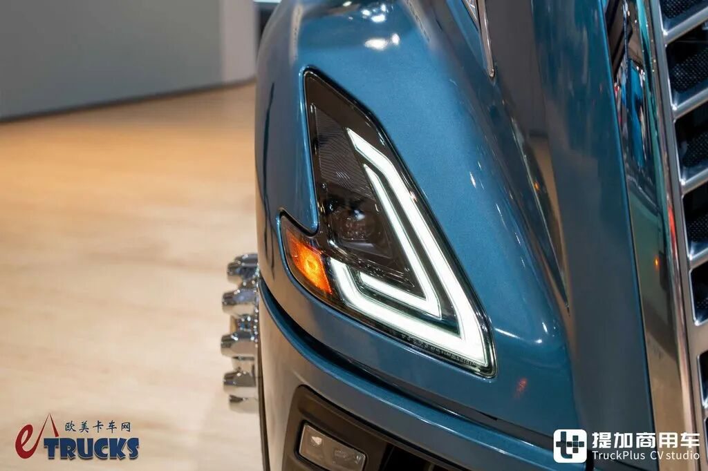 2026IAA:房车级超大生活舱!欧洲血统的美国卡车?沃尔沃VNL长头卡车实拍评测 - 第6张 - 提加商用车网 2026IAA:房车级超大生活舱!欧洲血统的美国卡车?沃尔沃VNL长头卡车实拍评测 - 第6张