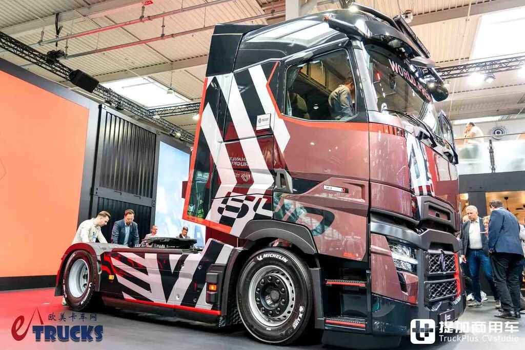 2026IAA:全球限量30台!法式浪漫拉满?雷诺T-High终极版实拍评测 - 第11张 - 提加商用车网 2026IAA:全球限量30台!法式浪漫拉满?雷诺T-High终极版实拍评测 - 第11张