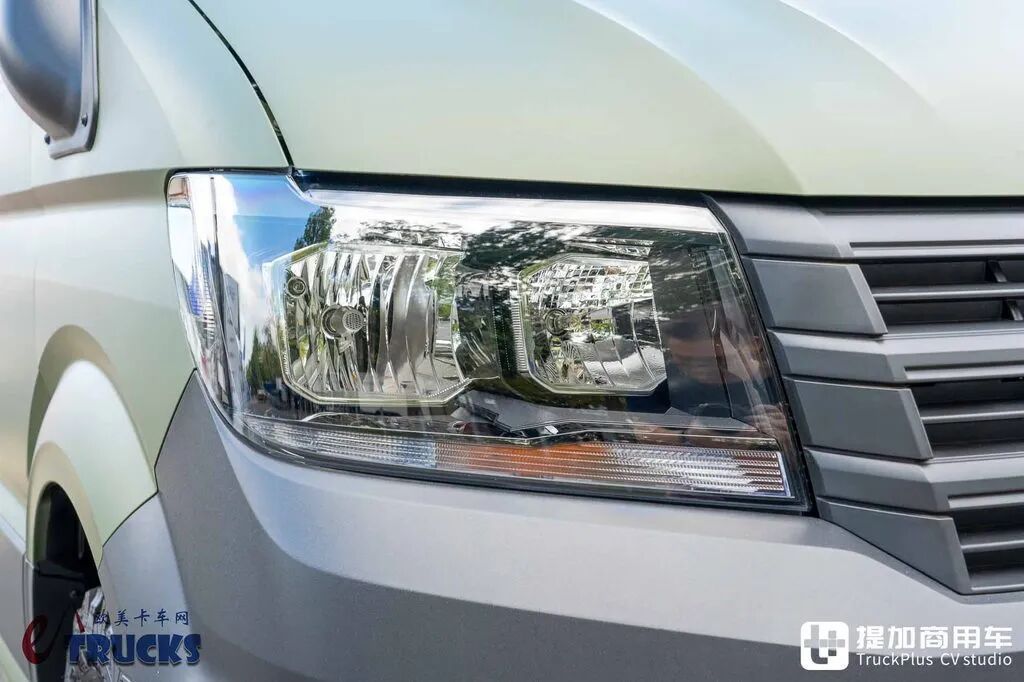2026IAA:后排能放枪!绞盘、涉水喉全都有,军用版大众Crafter深度实拍解析 - 第10张 - 提加商用车网 2026IAA:后排能放枪!绞盘、涉水喉全都有,军用版大众Crafter深度实拍解析 - 第10张