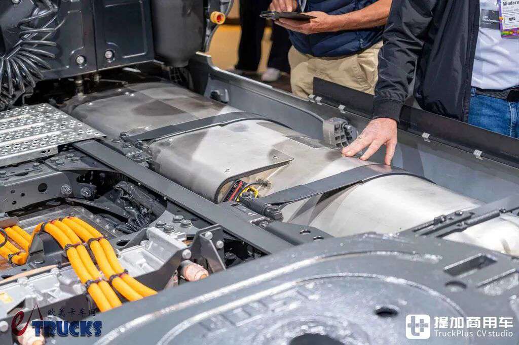 2026IAA：氢能重卡再进化，续航1000公里、加氢15分钟！奔驰NextGenH2液氢重卡深度解析 - 第11张