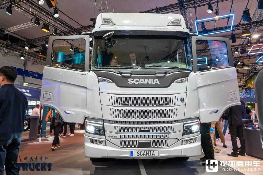 IAA2026：也有后背电池？801度电续航720公里，斯堪尼亚Dynamic 44 R电动重卡实拍评测 - 第3张