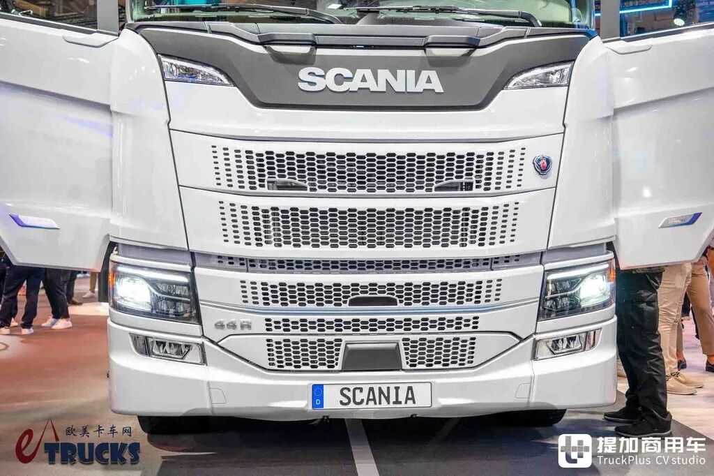 IAA2026：也有后背电池？801度电续航720公里，斯堪尼亚Dynamic 44 R电动重卡实拍评测 - 第4张
