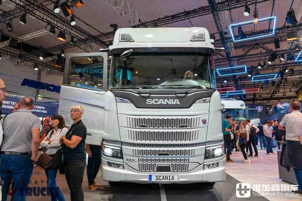 IAA2026：也有后背电池？801度电续航720公里，斯堪尼亚Dynamic 44 R电动重卡实拍评测 - 第18张