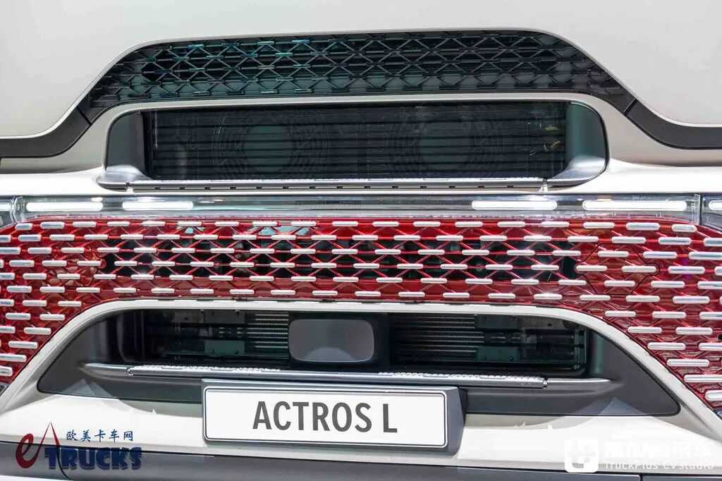 2026IAA:跨越130年的移动博物馆!奔驰Actros L“130 Years Trucks Edition”特别版卡车实拍评测 - 第9张 - 提加商用车网 2026IAA:跨越130年的移动博物馆!奔驰Actros L“130 Years Trucks Edition”特别版卡车实拍评测 - 第9张