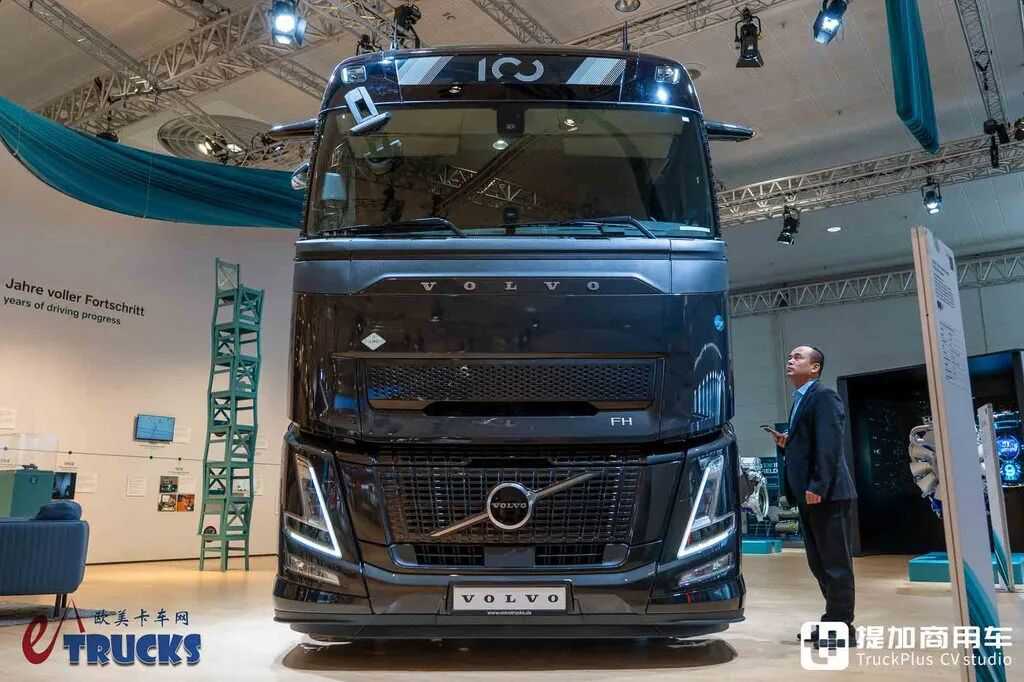 2026IAA:沃尔沃也有奶瓶车?还是柴油天然气混烧!FH Aero LNG百年纪念版深度实拍评测 - 第3张 - 提加商用车网 2026IAA:沃尔沃也有奶瓶车?还是柴油天然气混烧!FH Aero LNG百年纪念版深度实拍评测 - 第3张