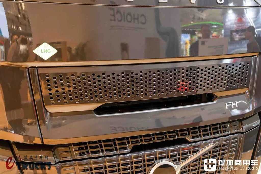2026IAA:沃尔沃也有奶瓶车?还是柴油天然气混烧!FH Aero LNG百年纪念版深度实拍评测 - 第6张 - 提加商用车网 2026IAA:沃尔沃也有奶瓶车?还是柴油天然气混烧!FH Aero LNG百年纪念版深度实拍评测 - 第6张