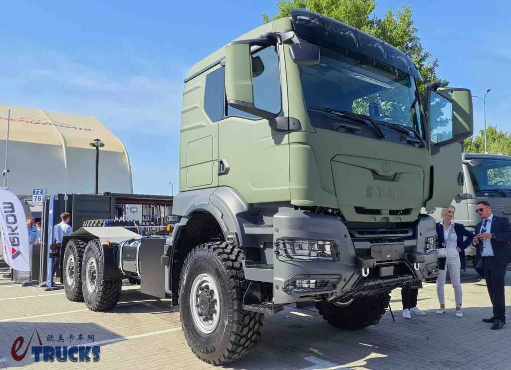它是“换皮”版本的曼恩TGS?波兰自主的6×6军用卡车,STAR 33.440牵引车实拍 - 第2张 - 提加商用车网 它是“换皮”版本的曼恩TGS?波兰自主的6×6军用卡车,STAR 33.440牵引车实拍 - 第2张