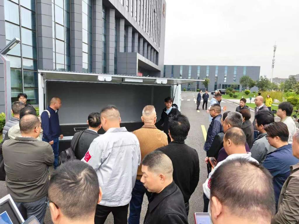 东风OpenVAN首场供应商推介会,专属政策助企业降本增效 - 第4张 - 提加商用车网 东风OpenVAN首场供应商推介会,专属政策助企业降本增效 - 第4张