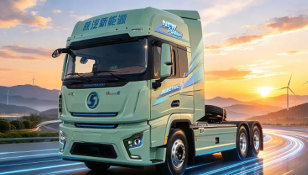 德龙G6000E底置600/500度新能源牵引车，焕新内饰搭配轻量化车身，定义高端新能源重卡驾乘新高度！ - 第3张
