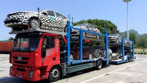 国内底盘最低的卡车?红岩中置轴轿运车详解