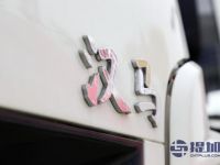 欧系、日系卡车的集合体?华菱汉马H6港口牵引车实拍