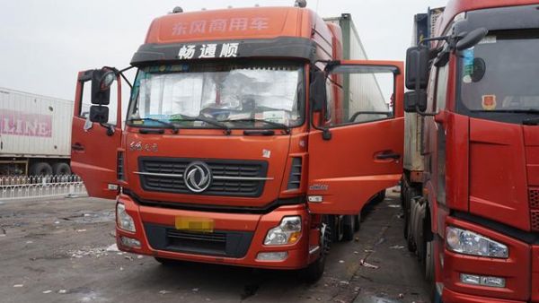 为防油耗子把油箱加装“铠甲”?东风天龙老司机分享重卡节油秘籍