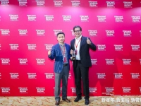 梅赛德斯-奔驰“高端重卡数字供应链项目”斩获“鼎革奖”