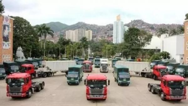 300辆轻、重卡再交付 江淮汽车获委内瑞拉军方高度认可?