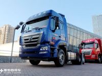 有独立空调、暖风,还能选配缓速器,这是配置最高的运煤牵引车?