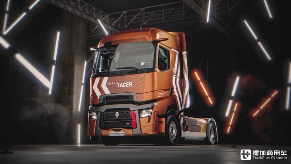 油耗最高可降14%,电子后视镜加持,2025款雷诺重卡来了