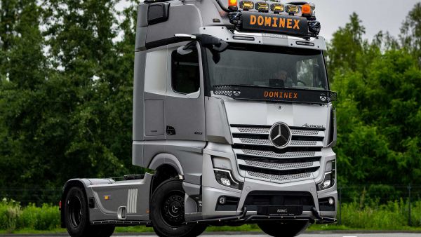 全球限量400台!奔驰最顶级卡车之一,Actros L Edition 3限量版卡车实拍