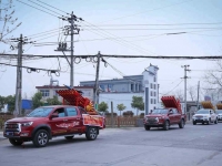 一个红色江淮风光车队，一道靓丽的皮卡风景线