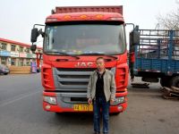 都说货运不好干 他不到一年就跑回一台新货车