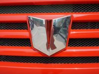 为风叶等大件运输打造?配550马力玉柴,联合重载版牵引车实拍