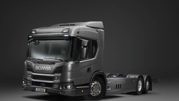 【IAA 2018】纯电续航只有10公里，却能节油15%，斯堪尼亚新款混动卡车即将发布