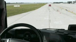 全新Actros当之无愧成C位，奔驰众兄弟齐聚IAA！