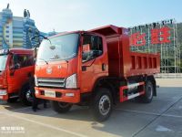 4X4全驱的解放虎V自卸见过吗？上大山下深坑，越野能力好比小坦克