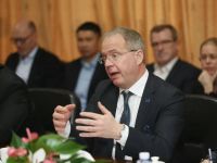 高度认可双方合作成果，沃尔沃集团总裁龙世德一行来访东风商用车