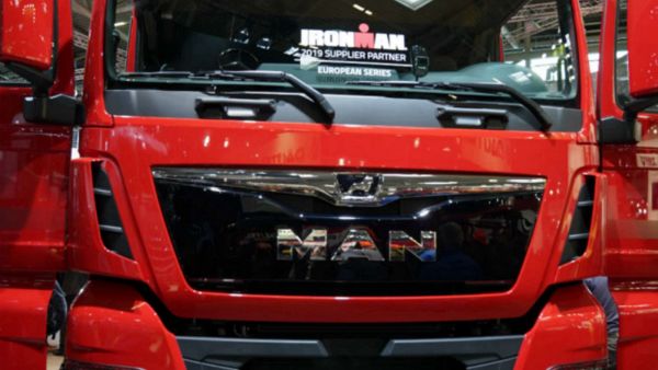 主场作战雄狮曼恩“红色”闪耀2019 bauma展