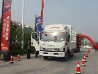 蓝牌最大货箱 江淮骏铃绿通节油王一趟多拉2立方