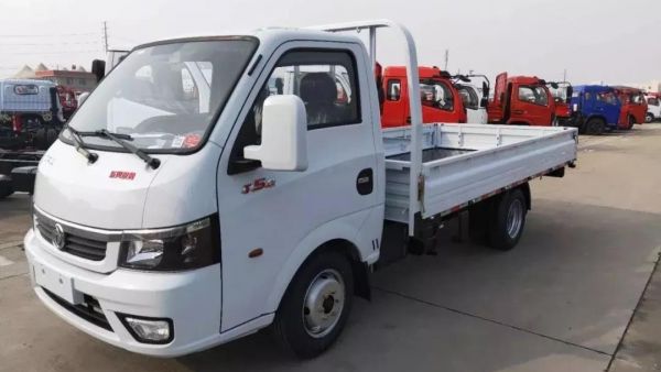 蓝牌无忧| 东风途逸家具建材定制版,专为“最后一公里”而来!