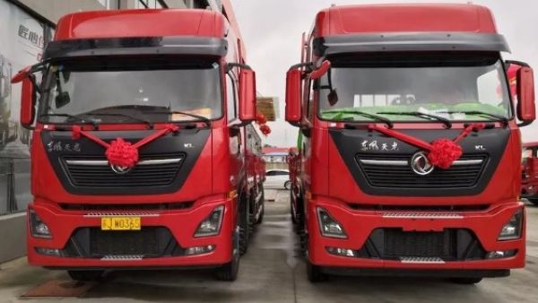 东风天龙KL载货车绿通王首发上市，可靠始终如一！