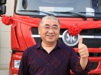 省钱、省心、绿色环保,用斯太尔天然气重卡是一种新时尚