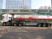 助攻行业高质量发展，上汽红岩车罐一体智能危化车洛阳上市