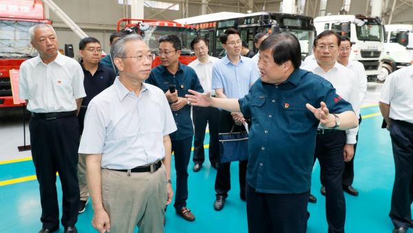 中国重汽:一天两场大会 誓将改革进行到底