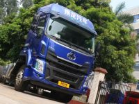 6米8还是高顶双卧！国六版乘龙H5绿通载货车多图解析