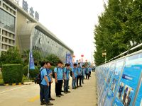 法士特科技成果展吸引众多观众