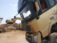 风雨兼程不忘初心,服务始终如一,买陕汽就是买的放心