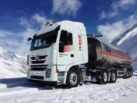 制动安全比一比 红岩危化车有实力！