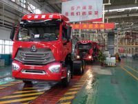 第20158辆“豪瀚”整车下线,济宁商用车公司创年产新纪录