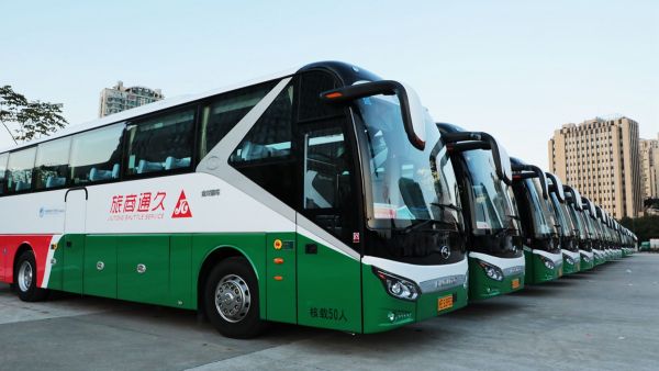 展中国制造风采 行大国之礼 ——金龙客车全面护航第二届进博会