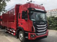 格尔发4×2中体载货车专为快递打造,中、短途货运王者