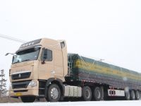 王影:跨越寒温两带 15年运输“淘金”之路