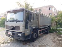 银行押运钦点品牌，标配防弹玻璃，即将退役的沃尔沃FL250卡车实拍