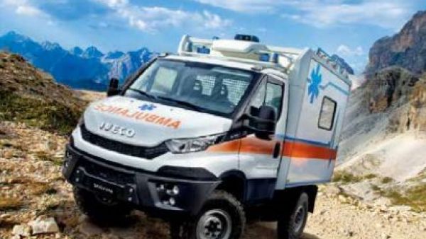 紧急任务，即刻出发！进口依维柯改装救护车紧急救援