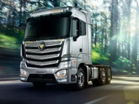 高速上爆胎，卡友都要知道这样做才能救命！