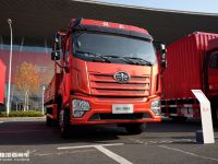 解放即将推出一款全新载货车，名叫JK6，先带大家看看配置怎么样