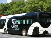 真正的国产技术，上海申龙打造的无人驾驶公交上路了，你敢坐吗？