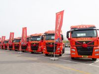 “高端”重卡实现新飞跃 ---中国重汽举办汕德卡月产销5000辆暨交车仪式